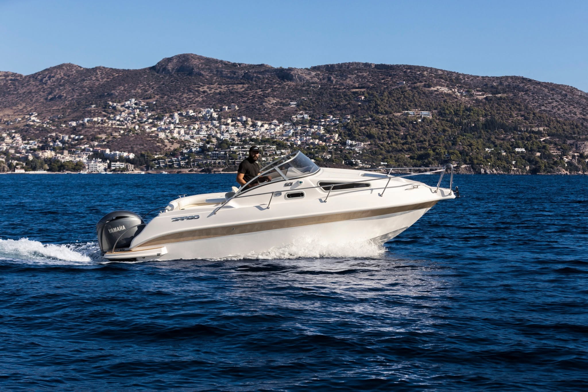 Drago 601 running along the coast